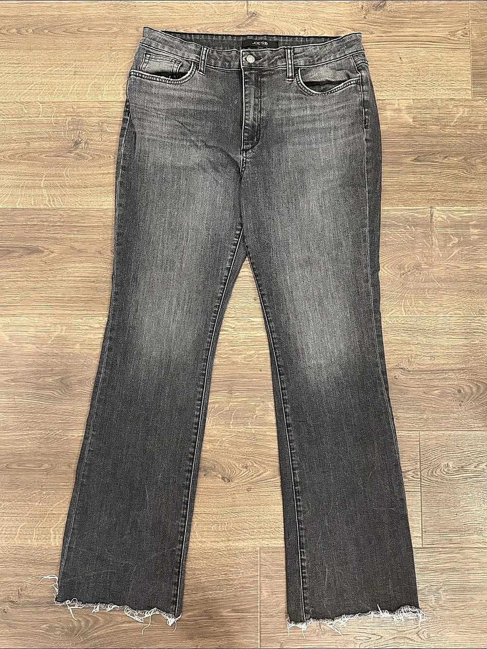 Joe's Jeans Gray Flare Jeans Waist 34